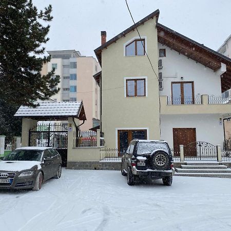 Guesthouse Tershana Peshkopi Bagian luar foto