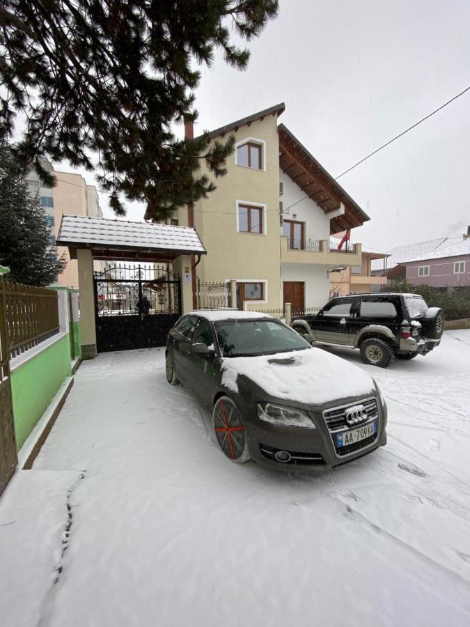 Guesthouse Tershana Peshkopi Bagian luar foto