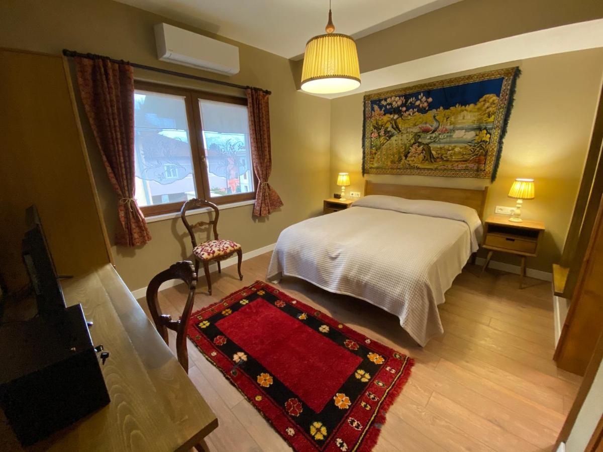 Guesthouse Tershana Peshkopi Bagian luar foto