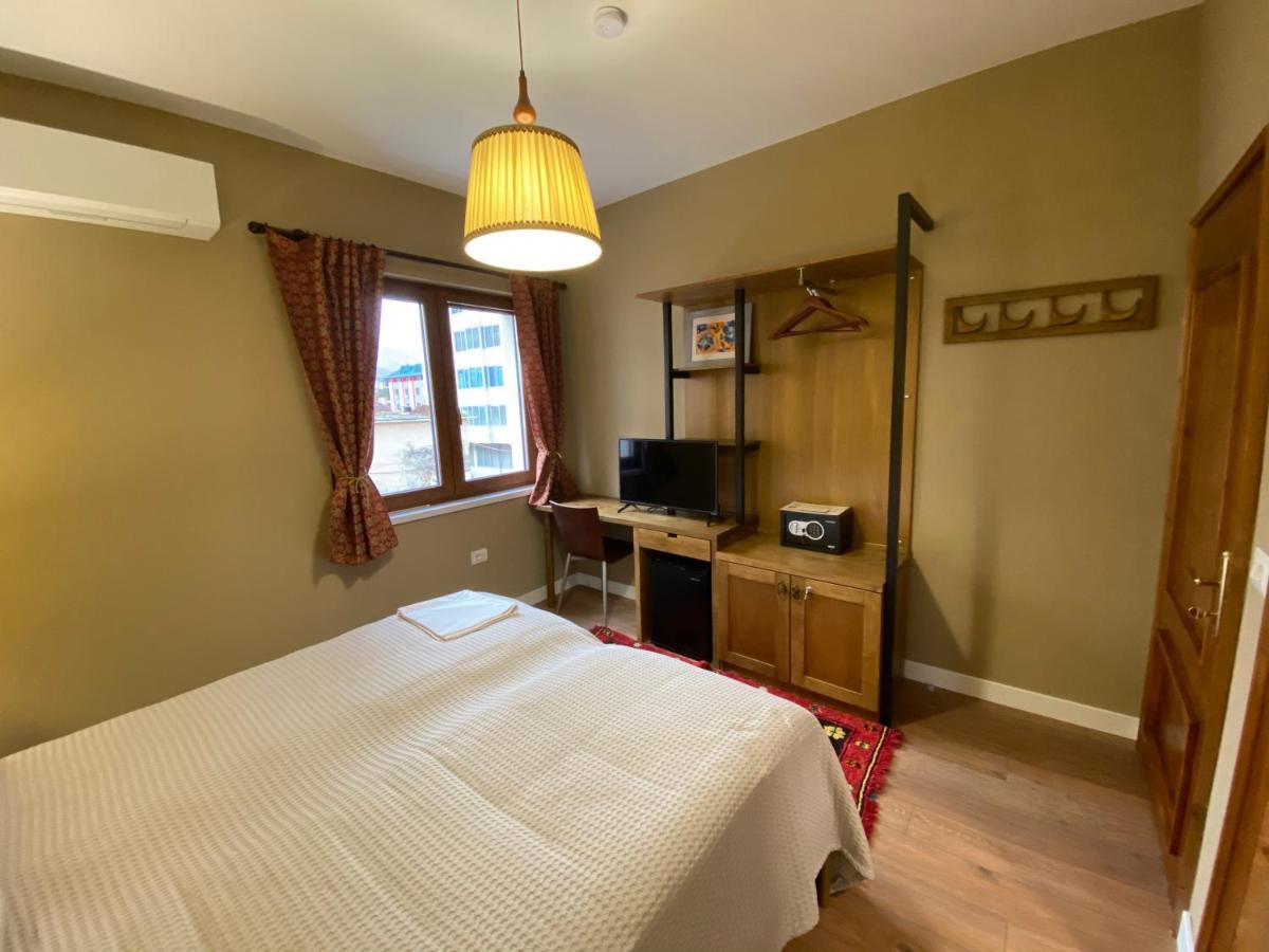Guesthouse Tershana Peshkopi Bagian luar foto