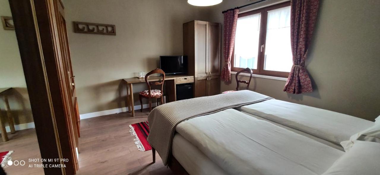 Guesthouse Tershana Peshkopi Bagian luar foto