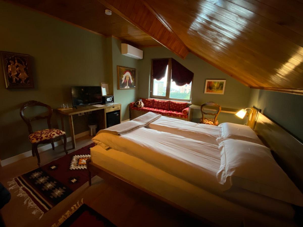 Guesthouse Tershana Peshkopi Bagian luar foto